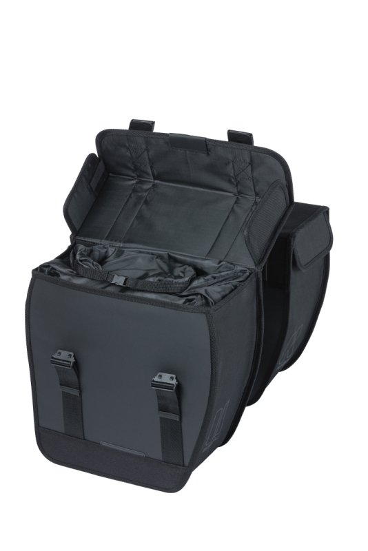 Taskesæt BASIL TOUR VANDTÆT XL 35 Liter Sort Bag 35x14x35cm. vandtæt. kan mont.  MIK-AVS-uniklip eller Racktime adapter.